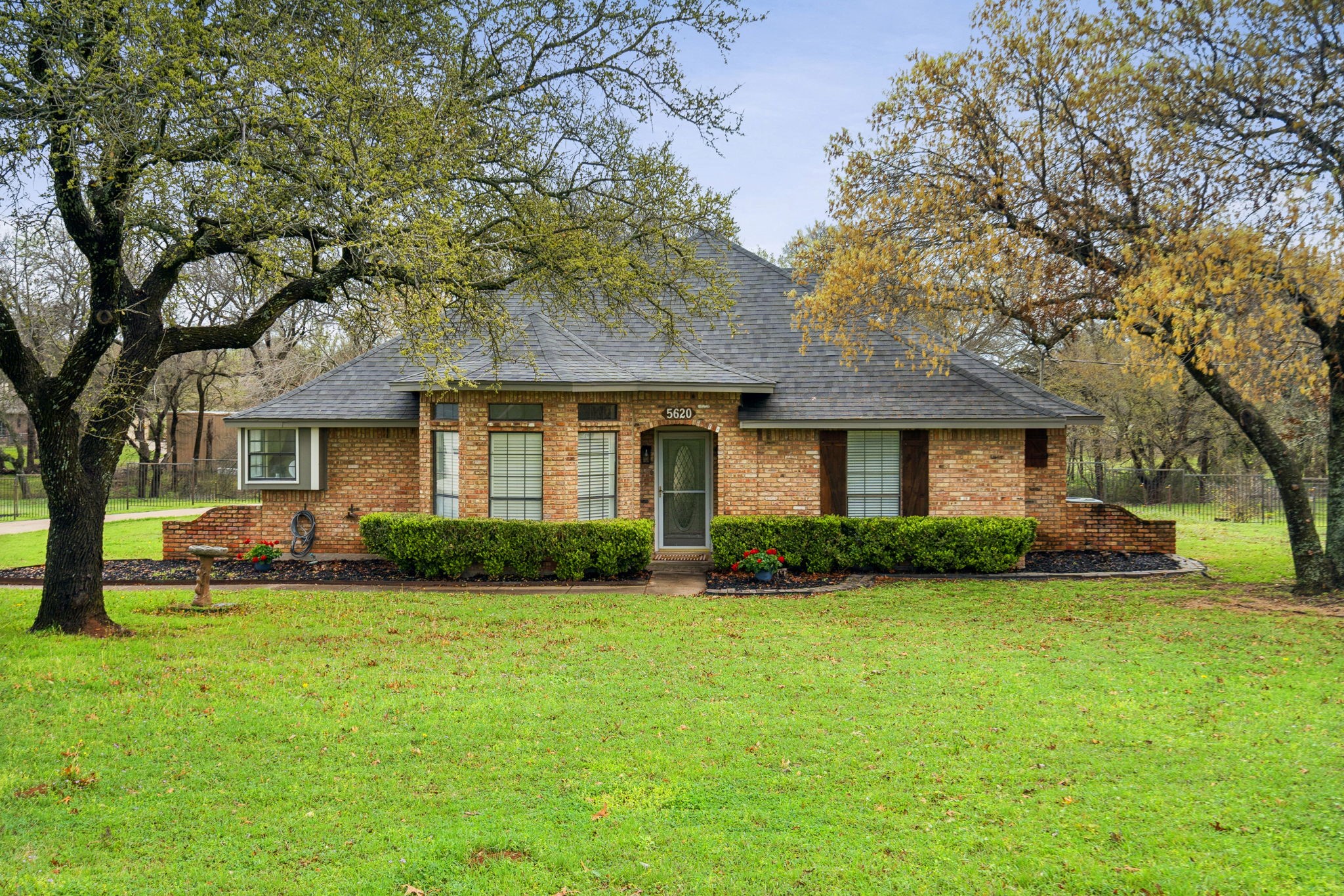 5620 Cool Springs Drive Midlothian TX 76065