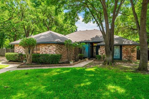 2401 Oak Shadow Court Arlington TX 76017