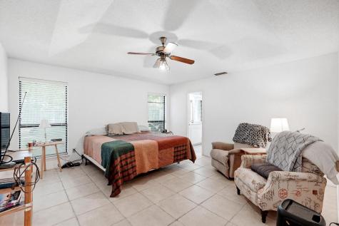 2401 Oak Shadow Court Arlington TX 76017