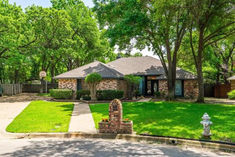 2401 Oak Shadow Court Arlington TX 76017