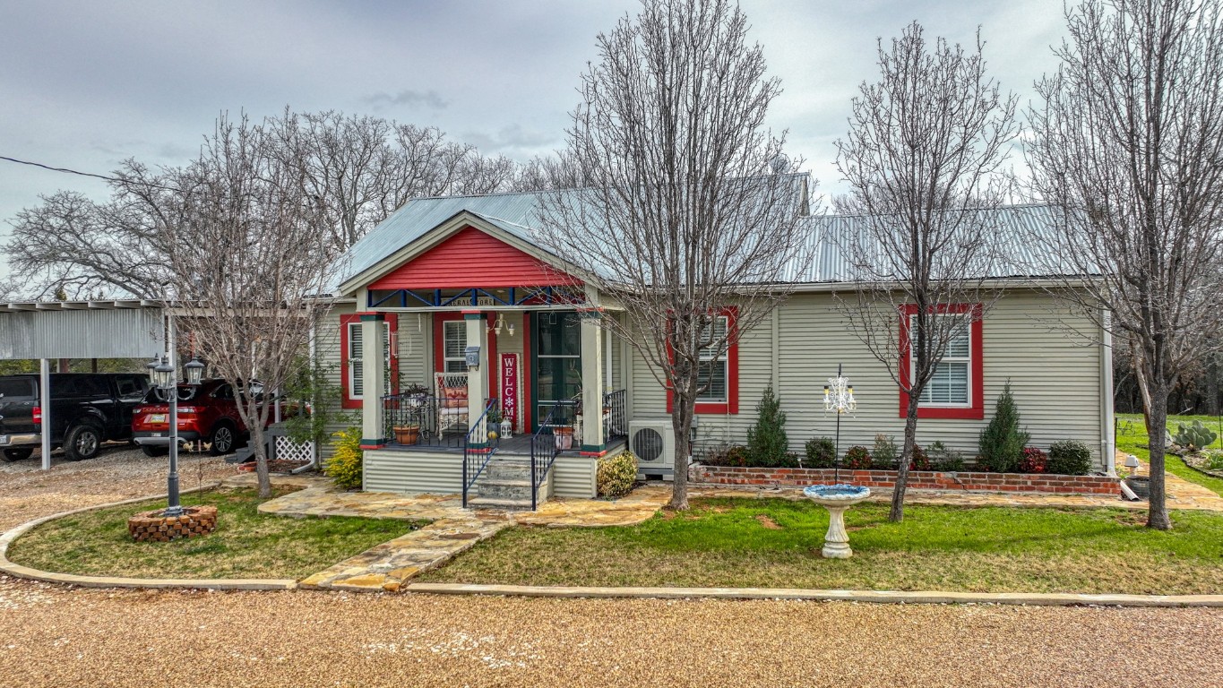 208 Holders Chapel Road Weatherford TX 76088