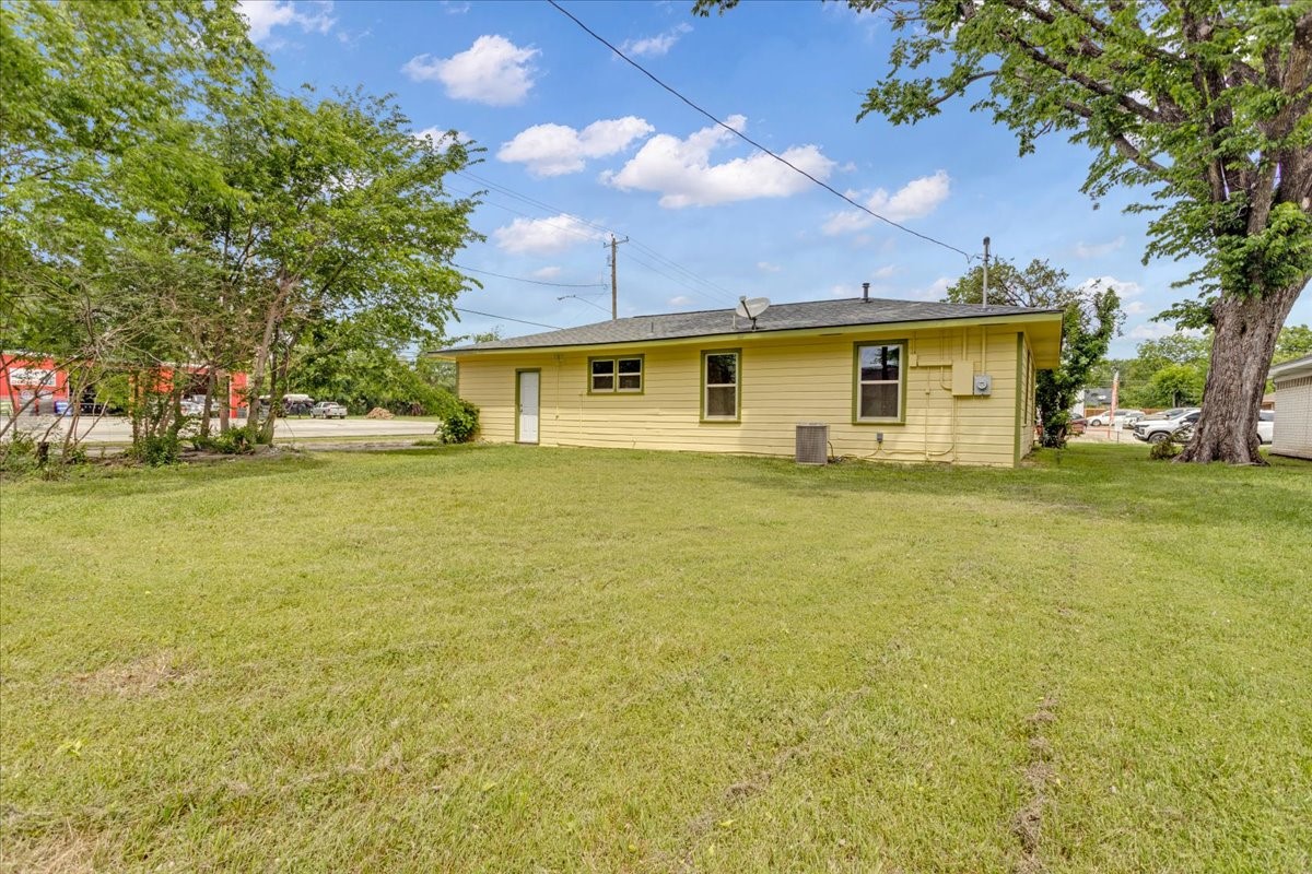 200 Victory Street Bonham TX 75418