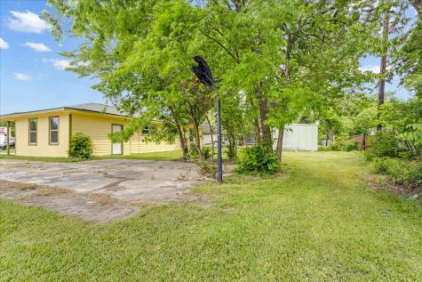 200 Victory Street Bonham TX 75418