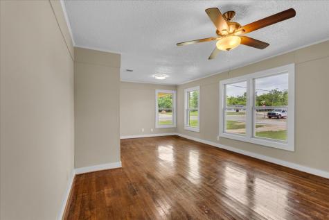 200 Victory Street Bonham TX 75418
