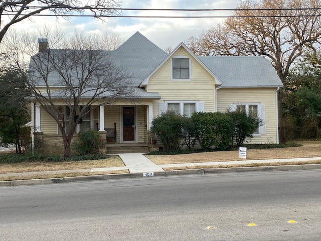 409 W Lee Avenue Weatherford TX 76086