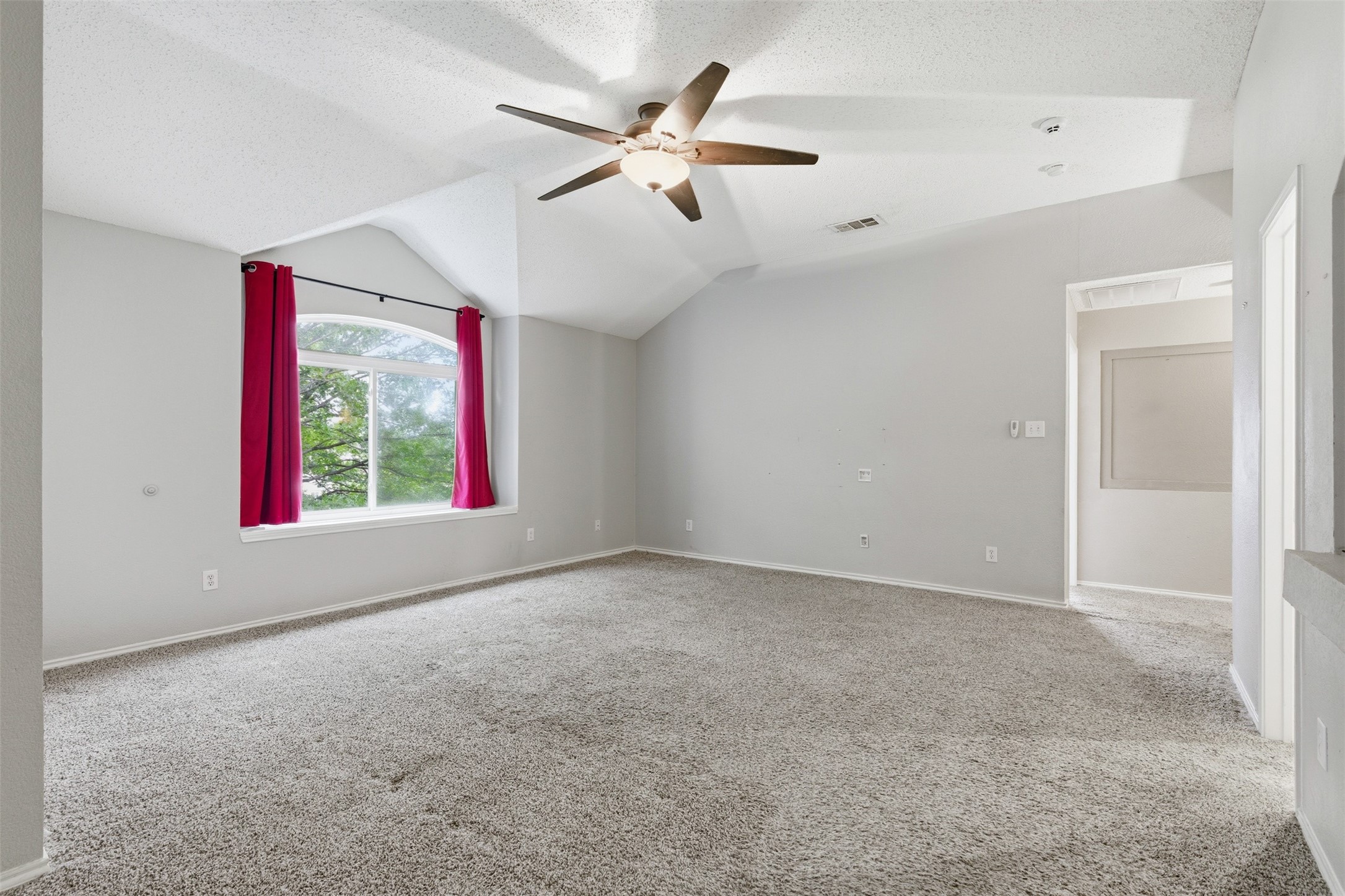 829 Elbe Drive Arlington TX 76001