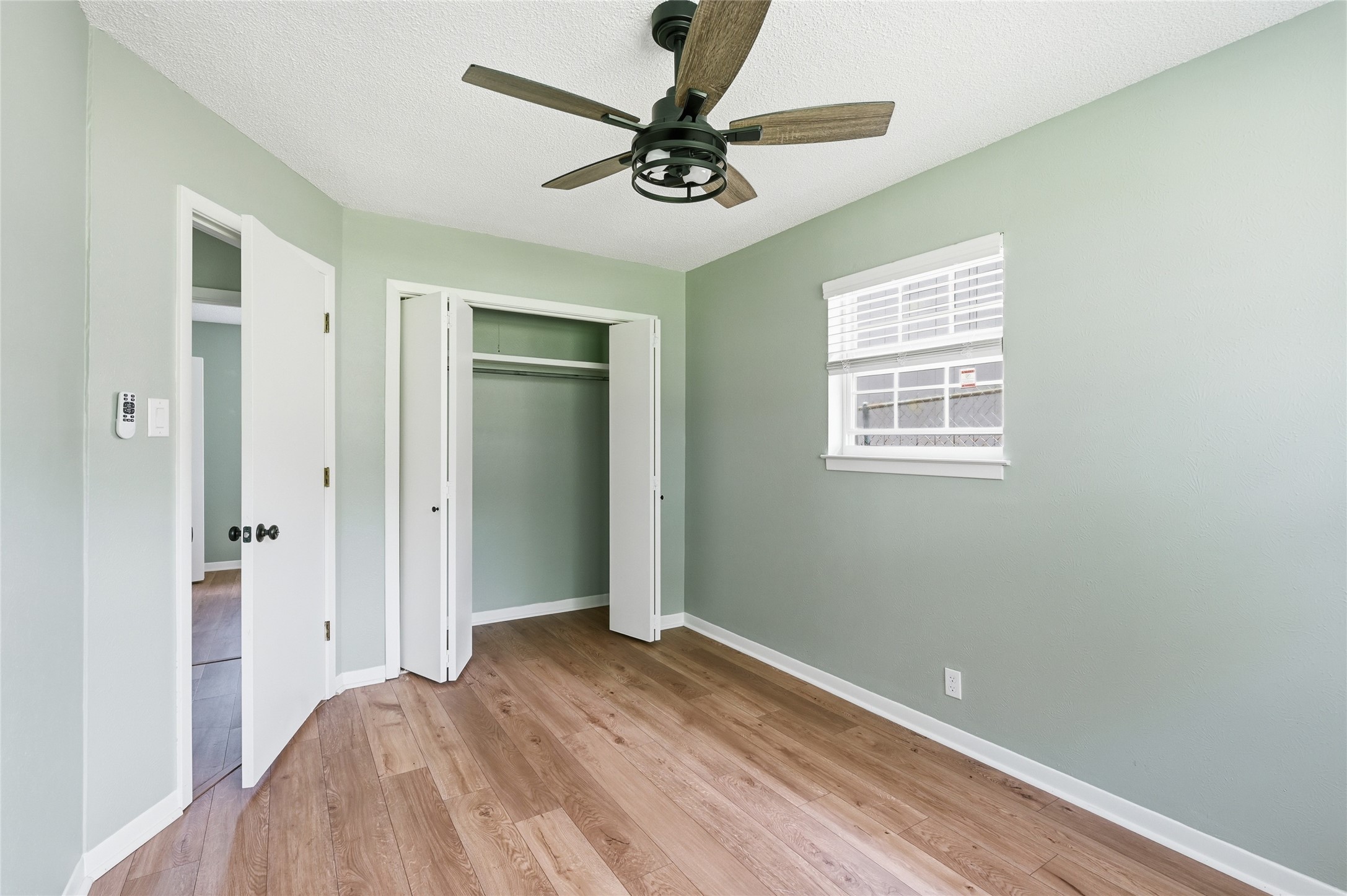 815 W Hull Street Denison TX 75020