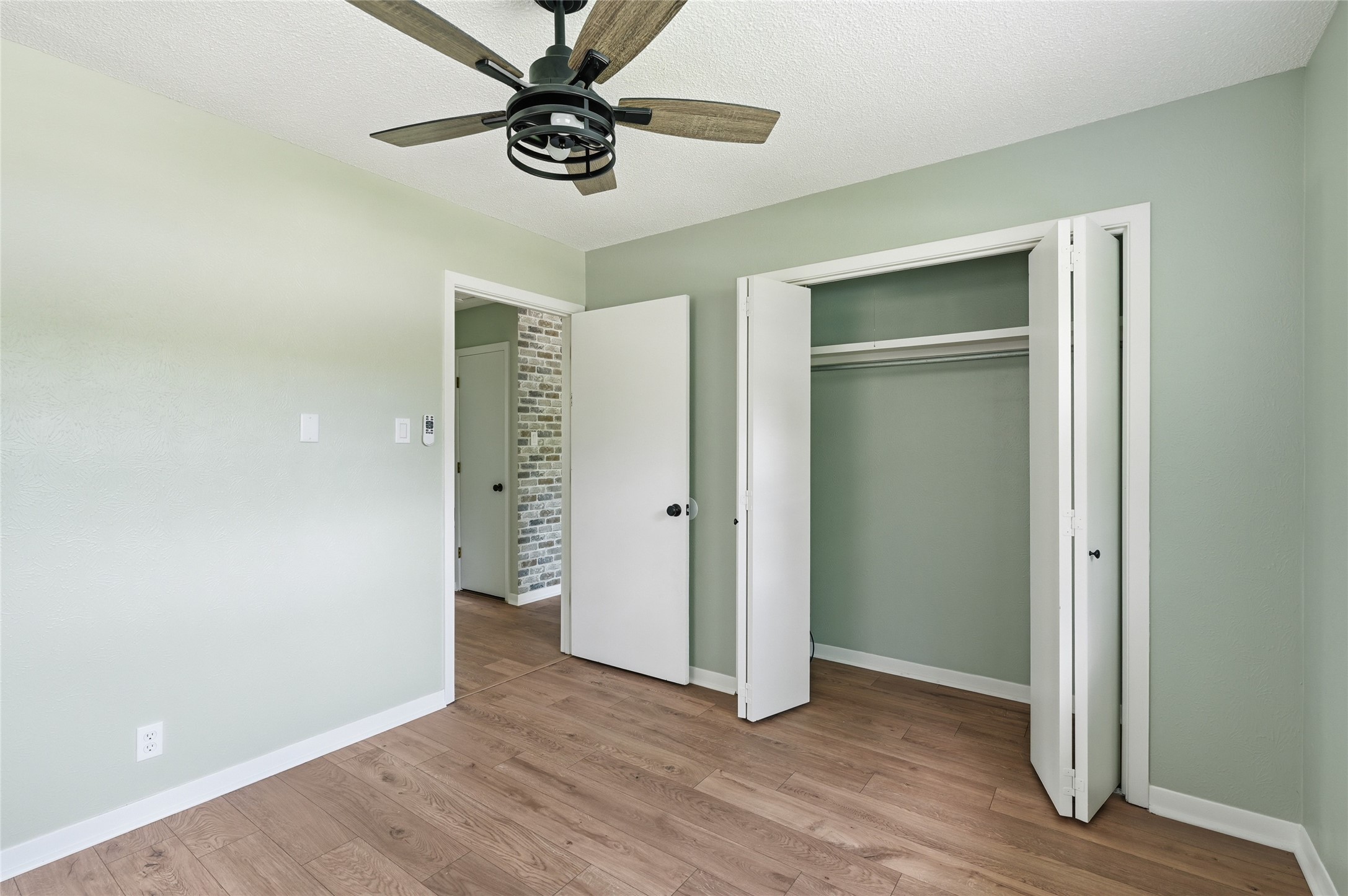 815 W Hull Street Denison TX 75020