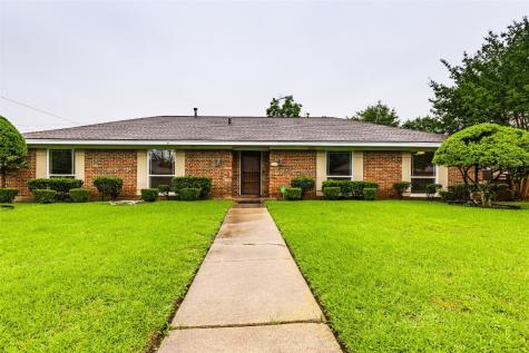 6221 Whitman Avenue Fort Worth TX 76133