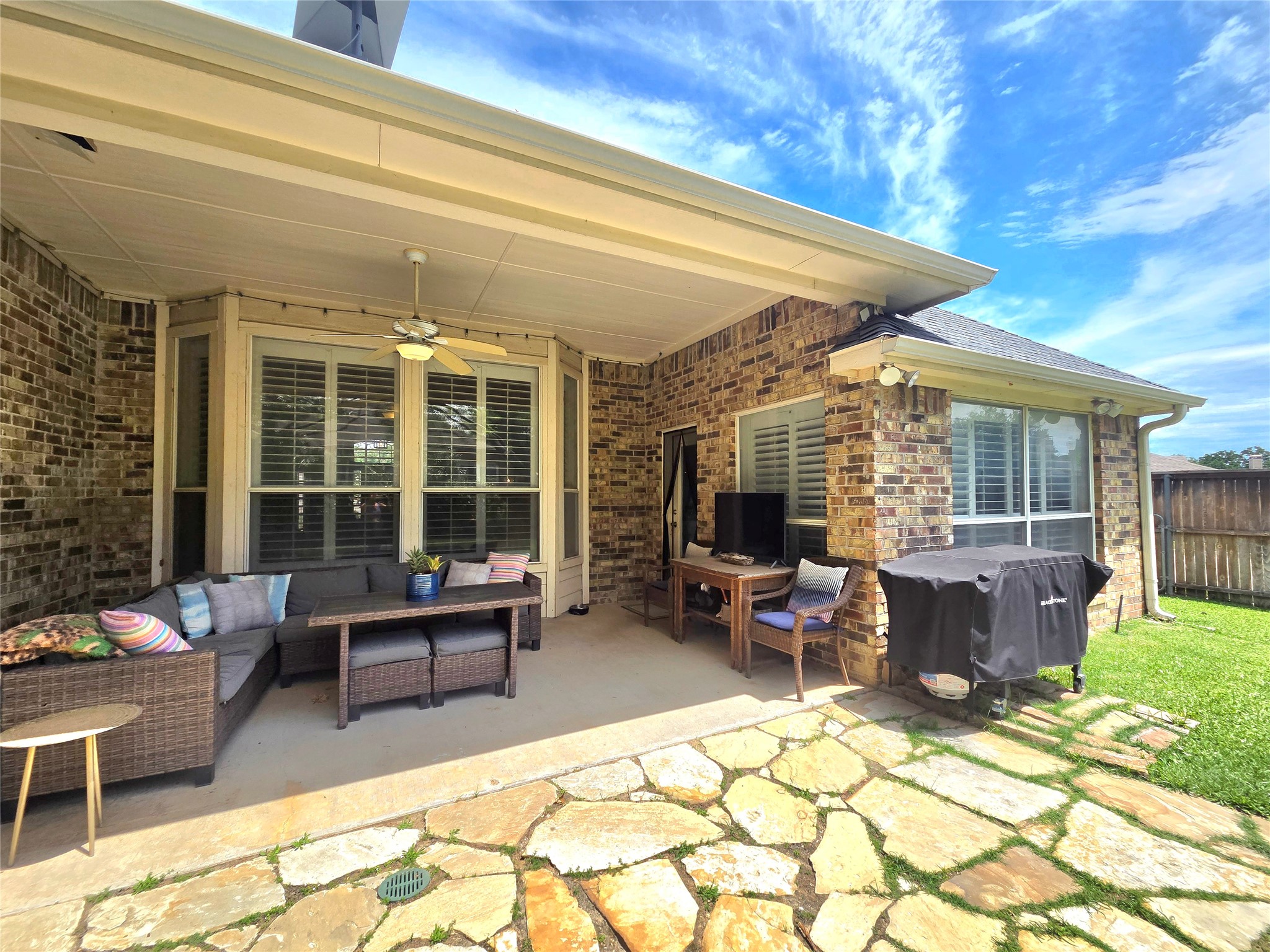 2079 Fair Oaks Circle Corinth TX 76210