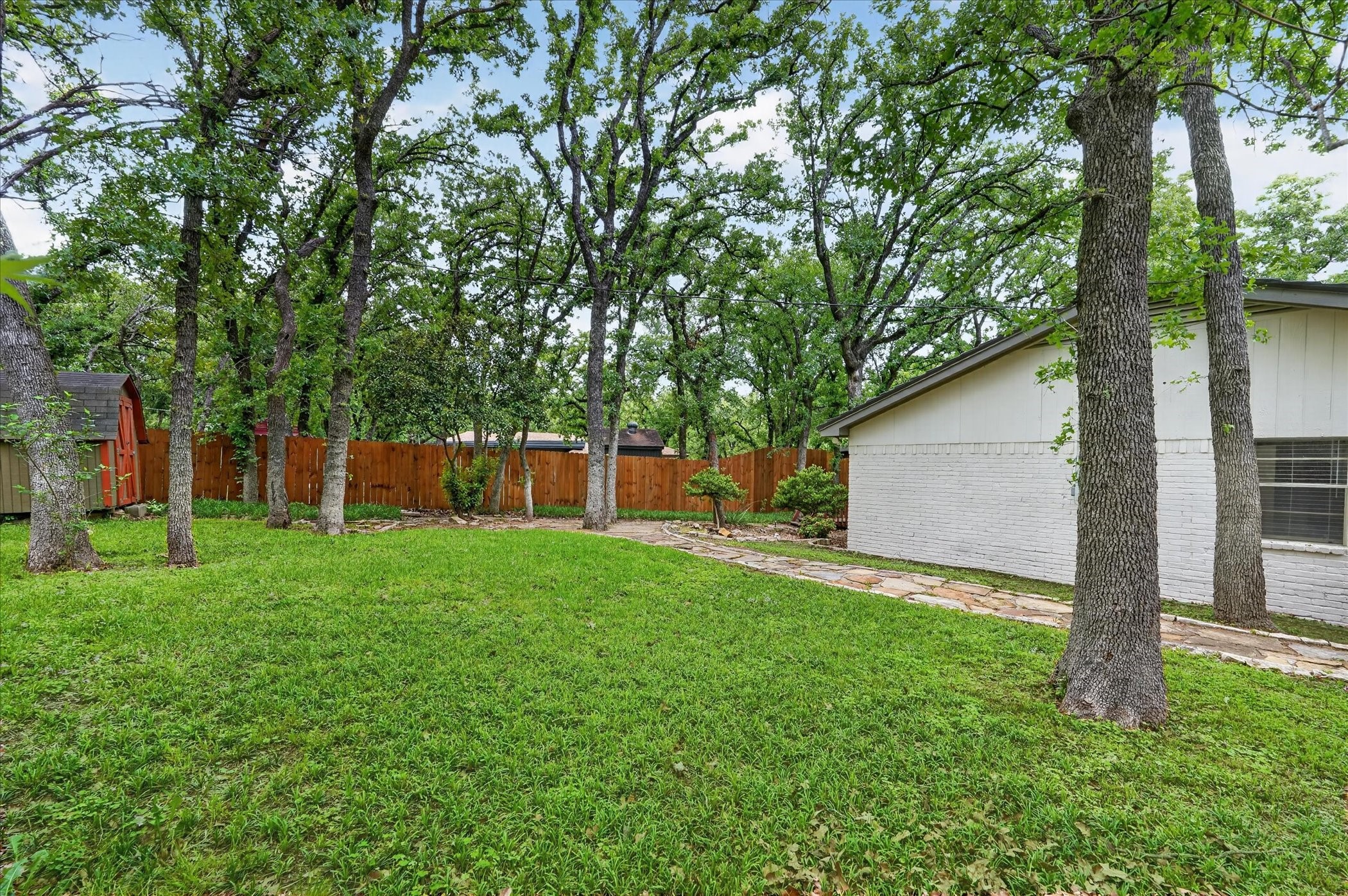 5714 Cherrywood Lane Arlington TX 76016