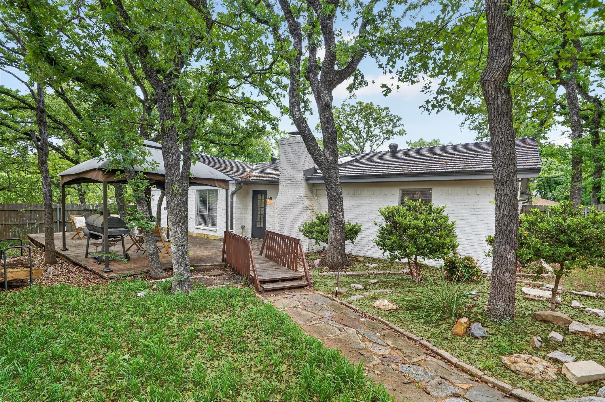 5714 Cherrywood Lane Arlington TX 76016