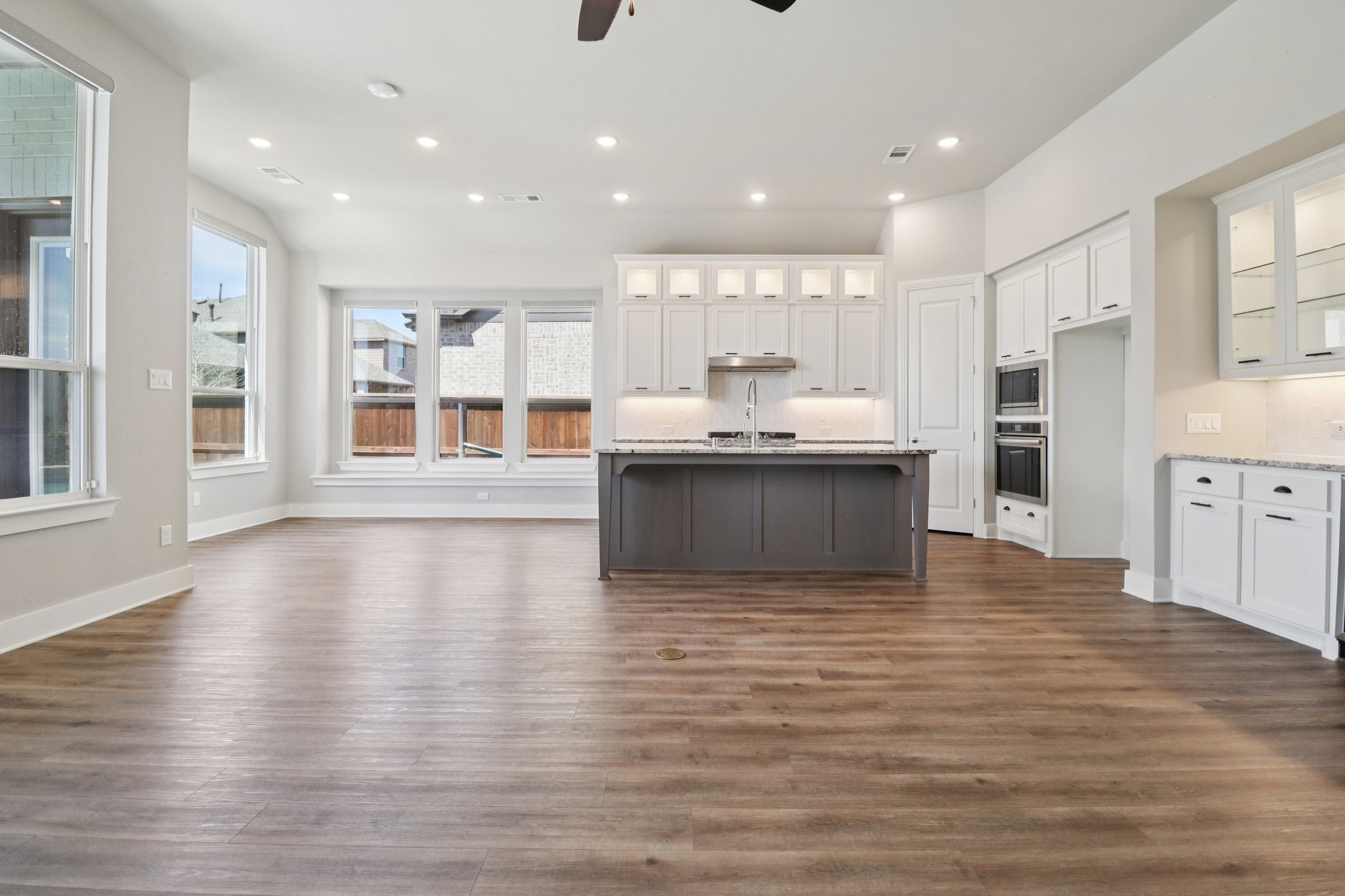 1812 Cypress Gap Trail Mansfield TX 76063