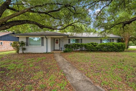 7440 Brentwood Circle Woodway TX 76712