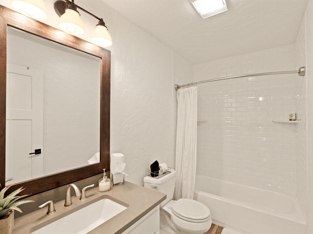 400 Coronados Trail Graford TX 76449