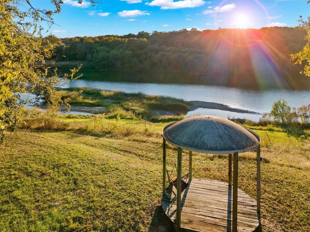 400 Coronados Trail Graford TX 76449