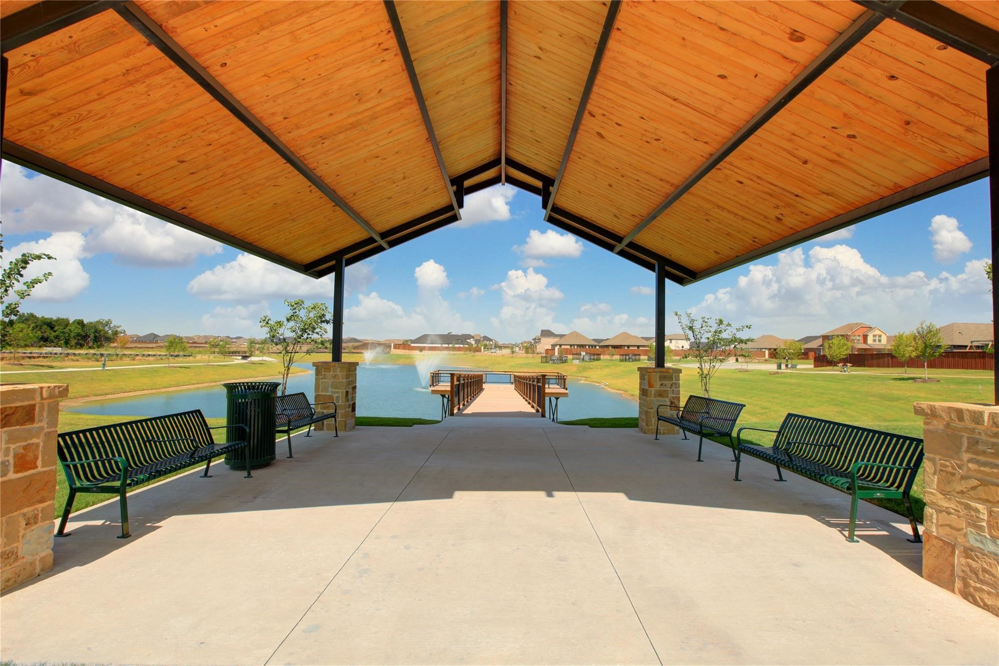 605 Cozy Greens Lavon TX 75166