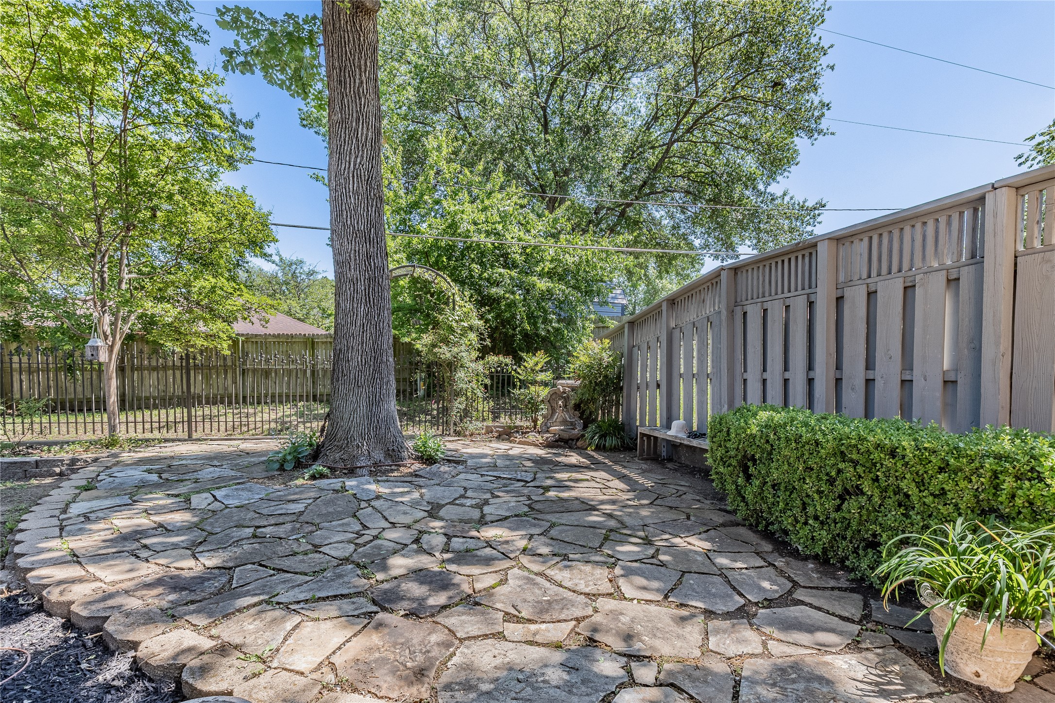 1814 Oak Creek Drive Sherman TX 75092