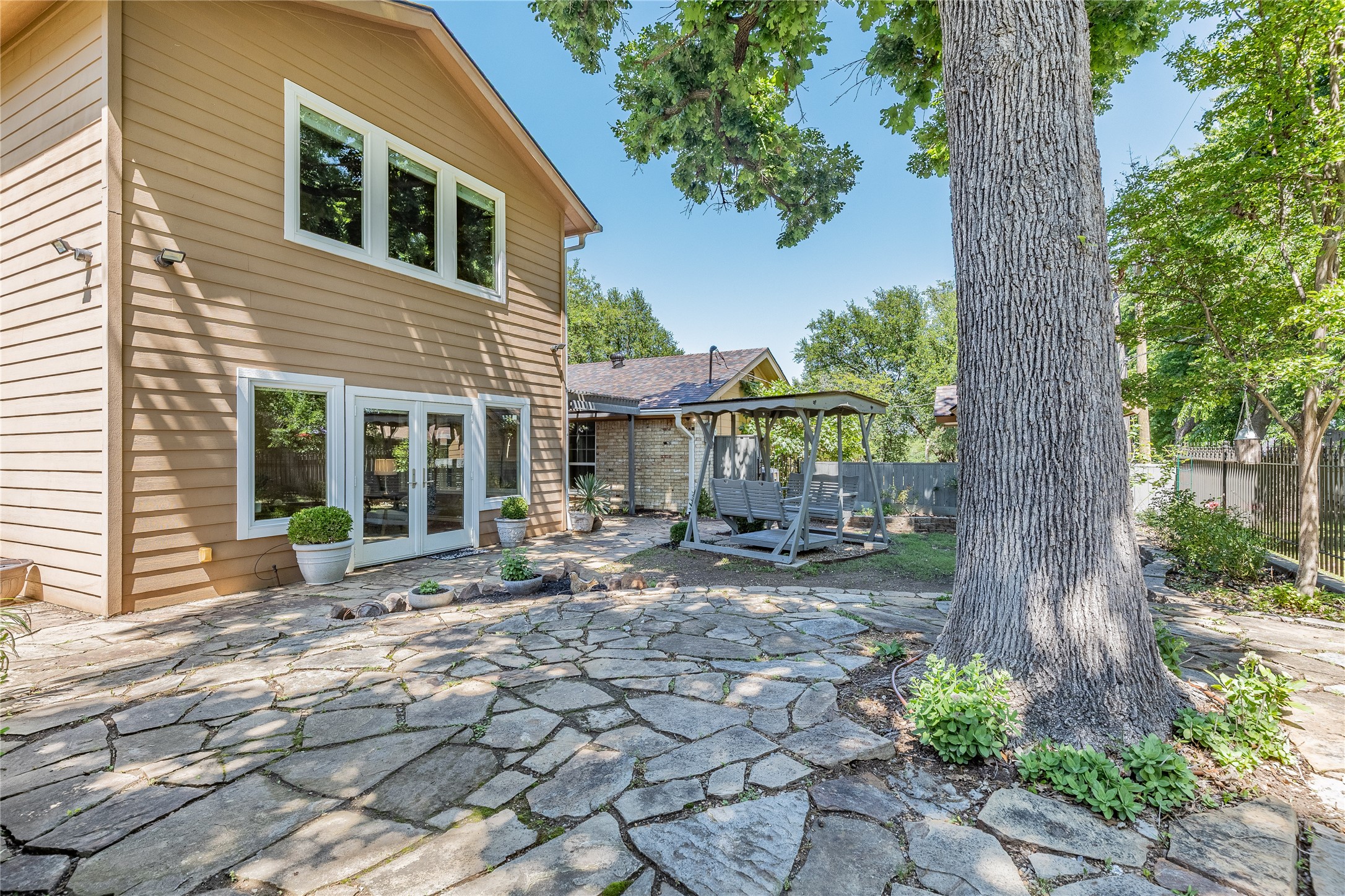 1814 Oak Creek Drive Sherman TX 75092