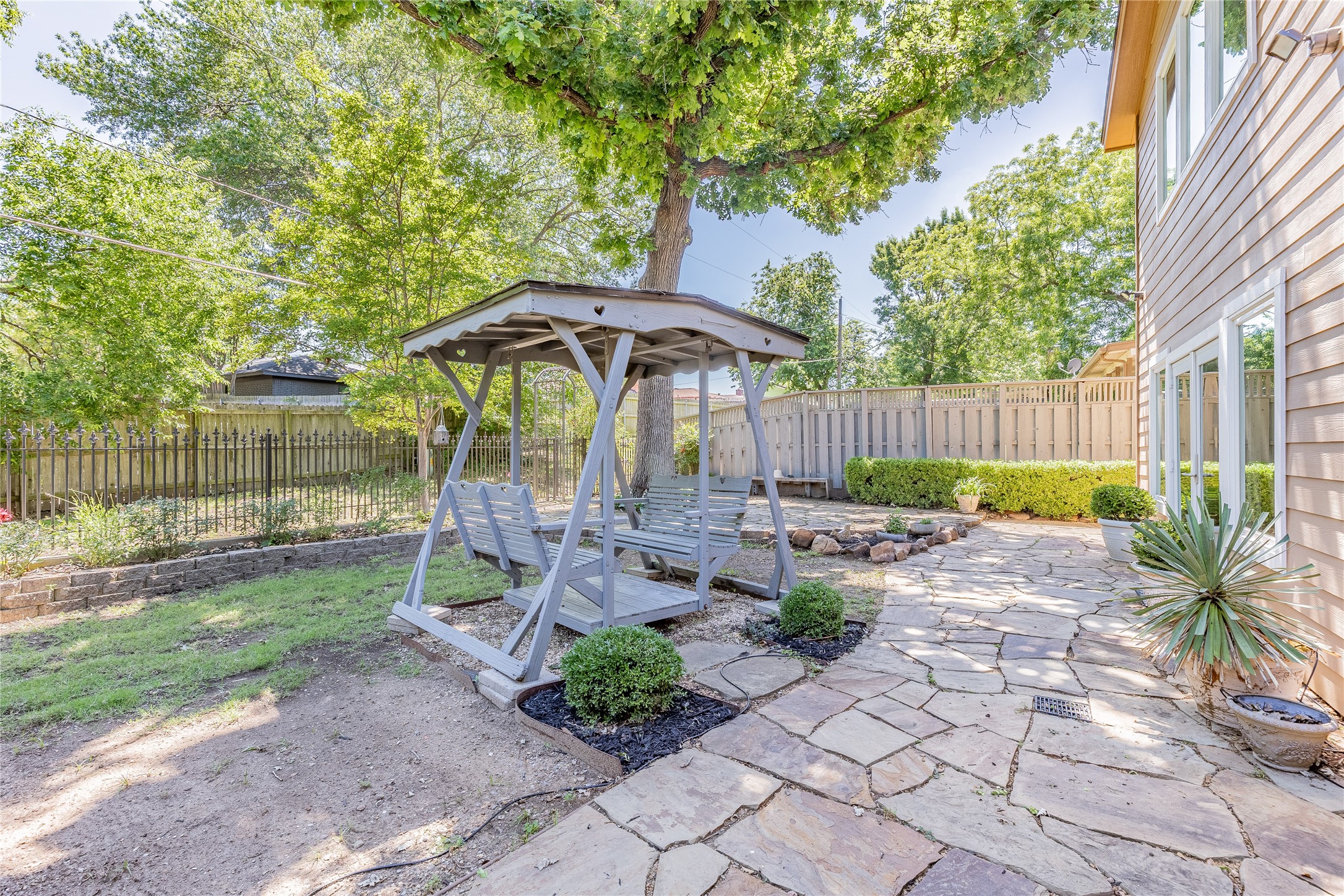 1814 Oak Creek Drive Sherman TX 75092