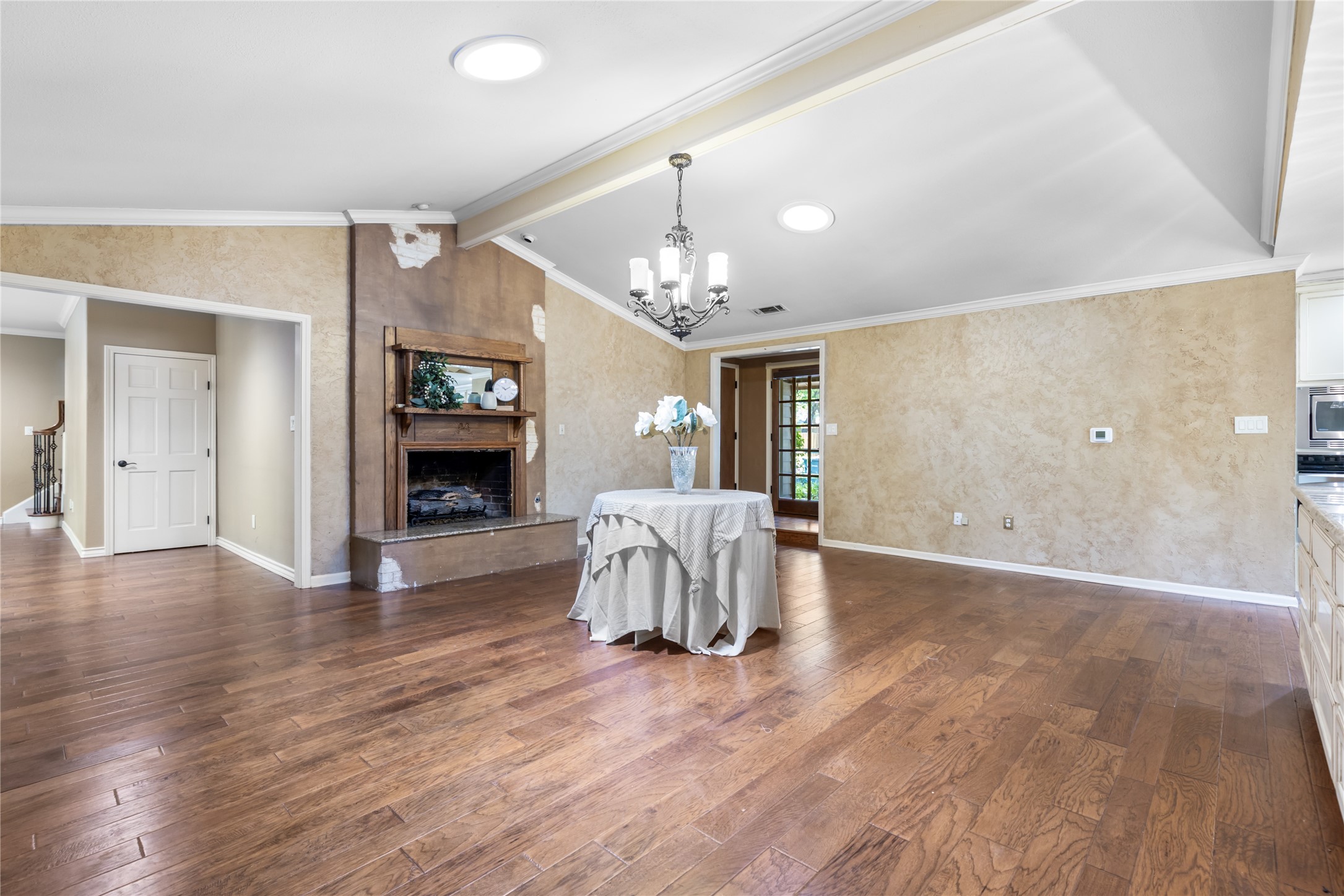 1814 Oak Creek Drive Sherman TX 75092
