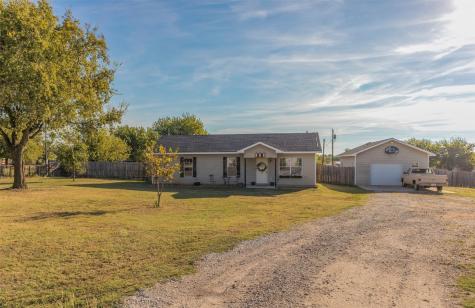 409 Strawberry Lane Rhome TX 76078