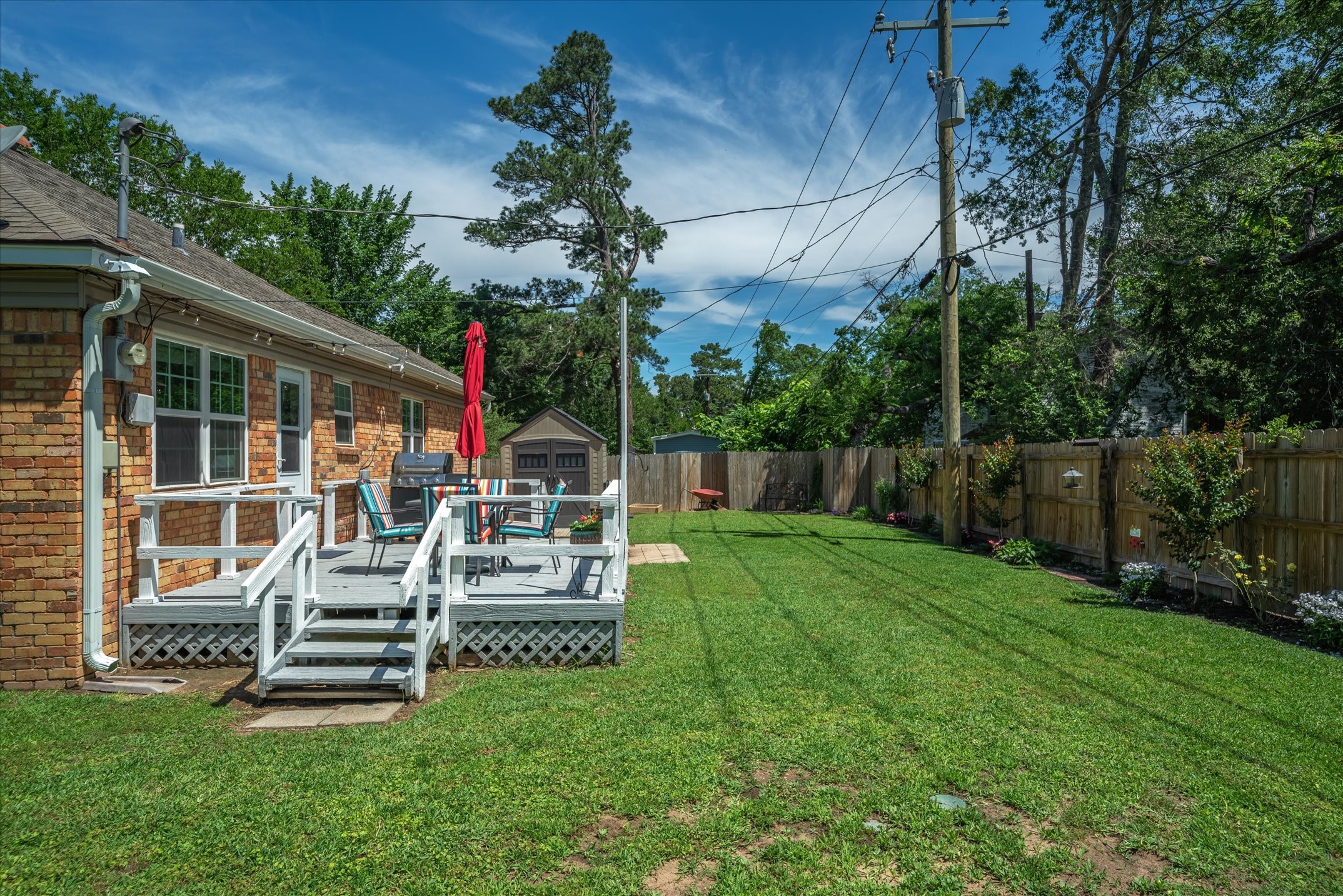 809 S Prairieville Street Athens TX 75751