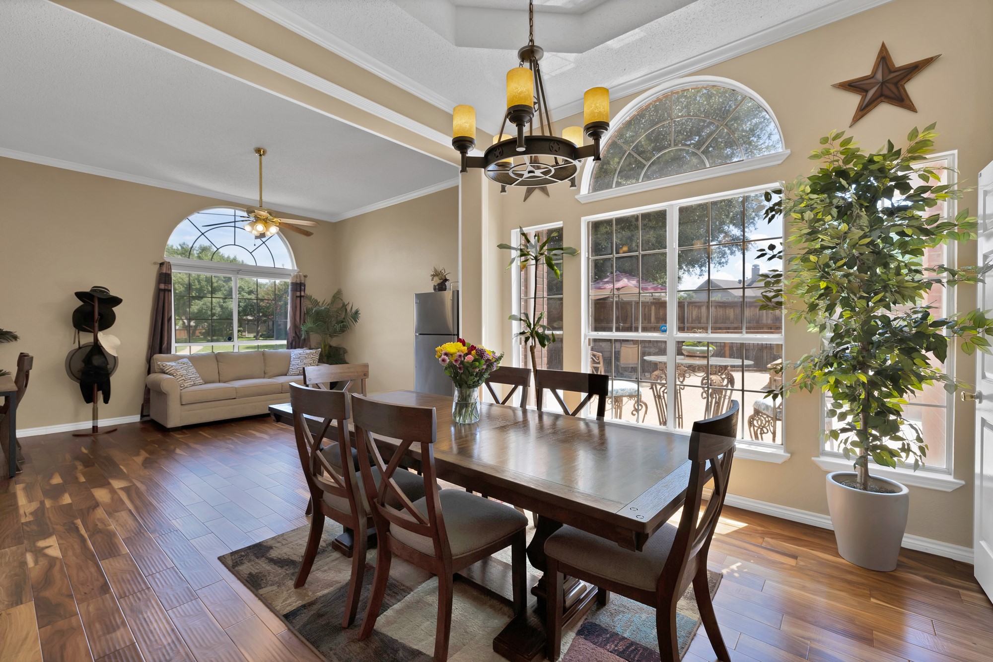 1400 Blackburn Lane Plano TX 75025