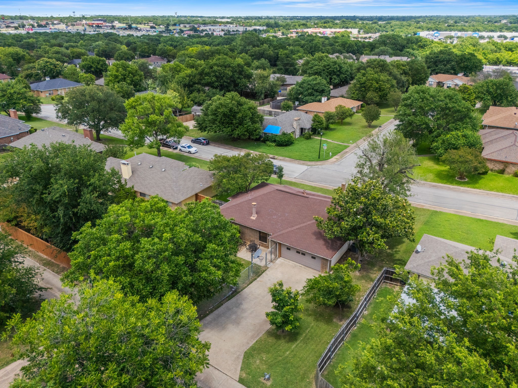119 N Beltwoods Drive Desoto TX 75115
