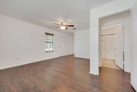 301 Lipscomb Street Cleburne TX 76031