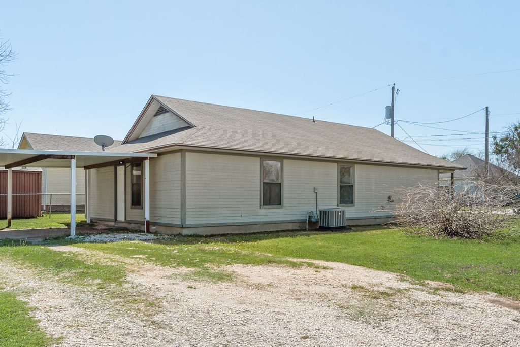 301 Lipscomb Street Cleburne TX 76031