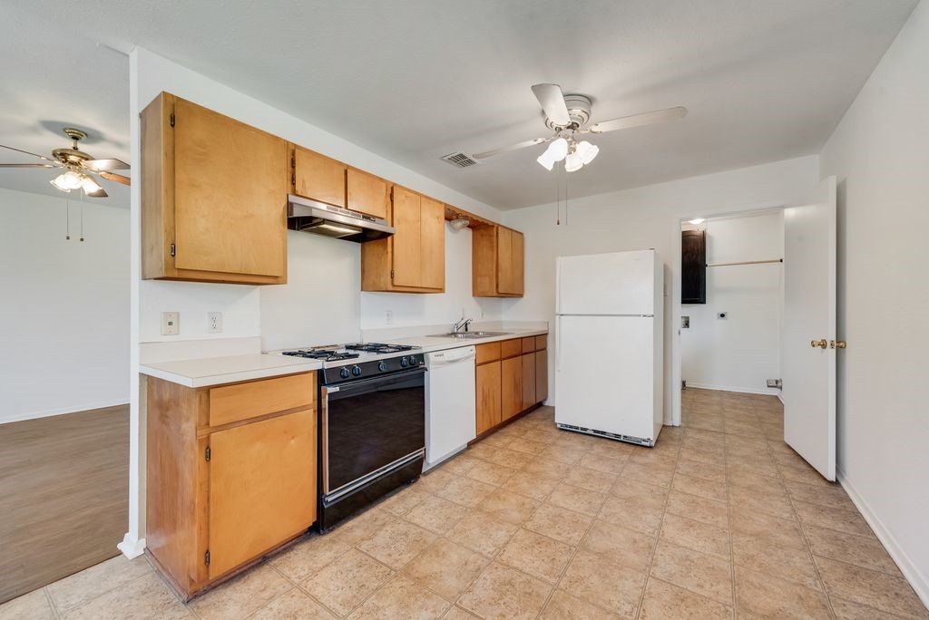 301 Lipscomb Street Cleburne TX 76031