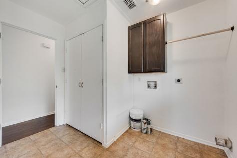 301 Lipscomb Street Cleburne TX 76031