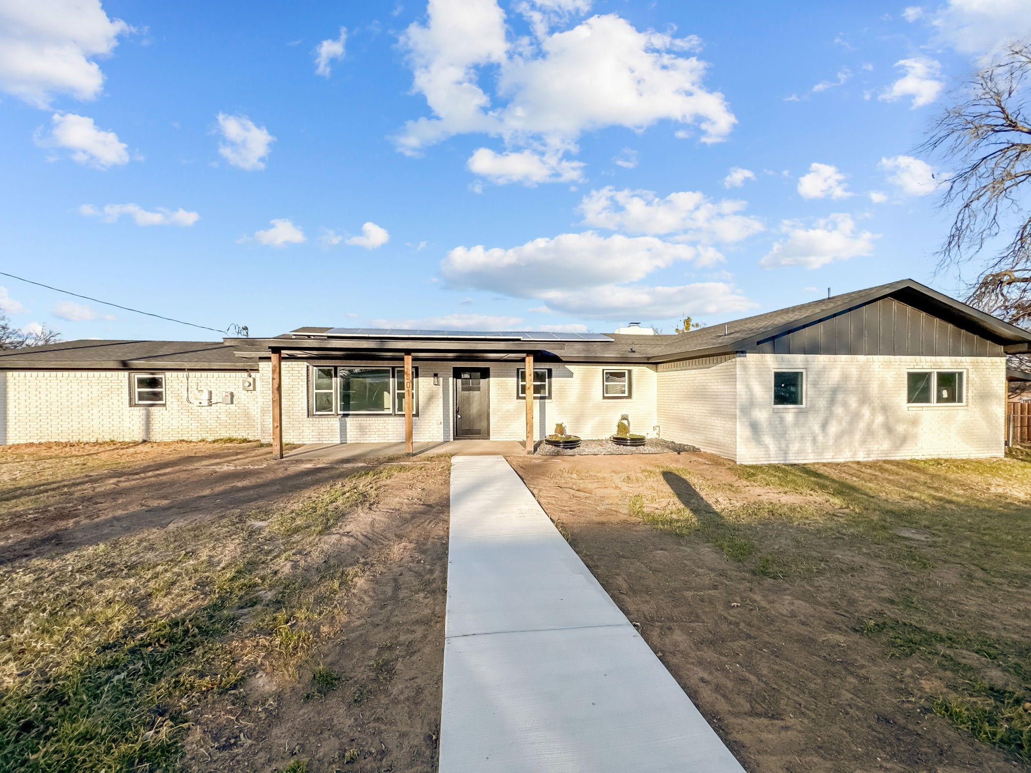 501 Roach Street Bowie TX 76230