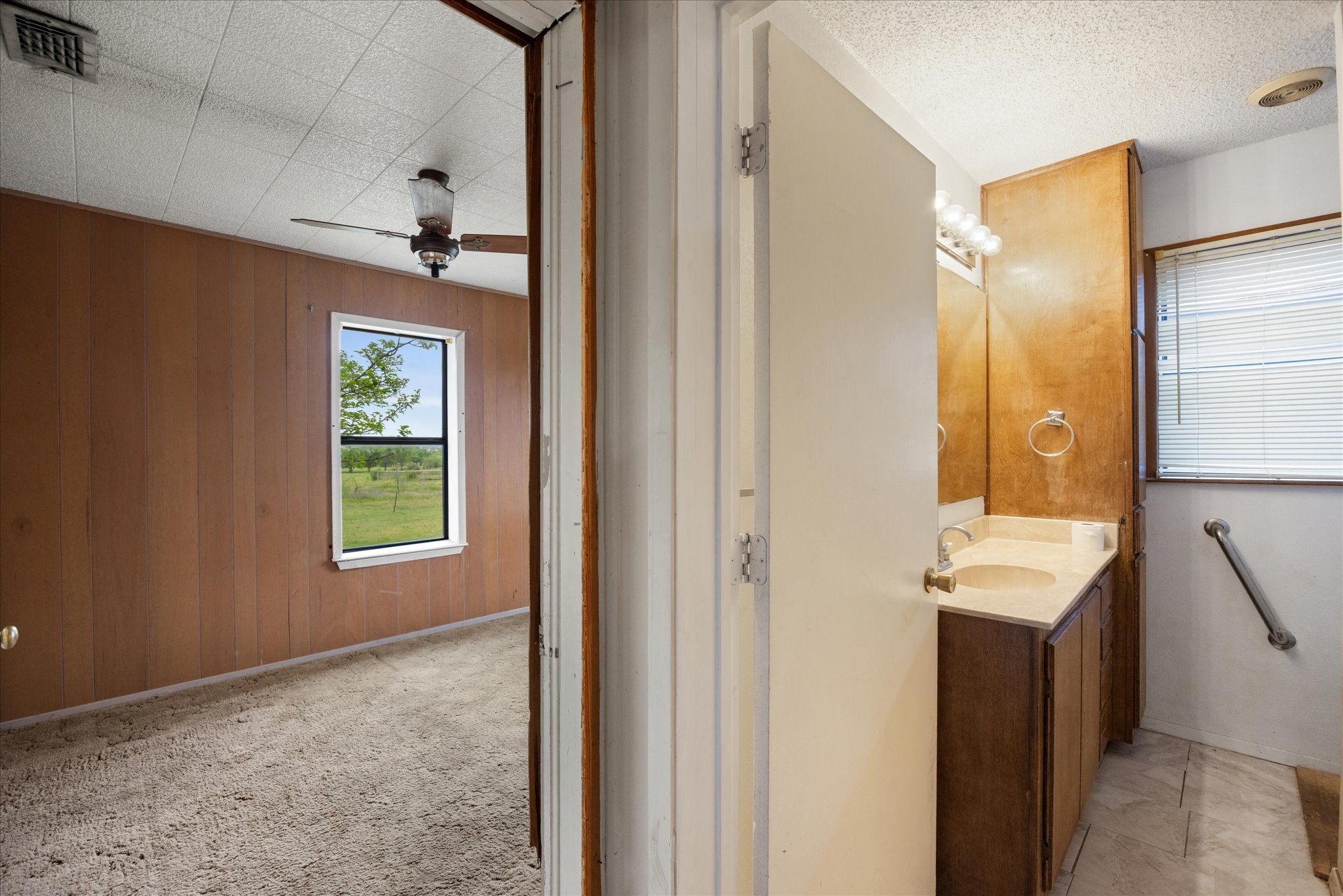 1313 Lipan Highway Granbury TX 76048