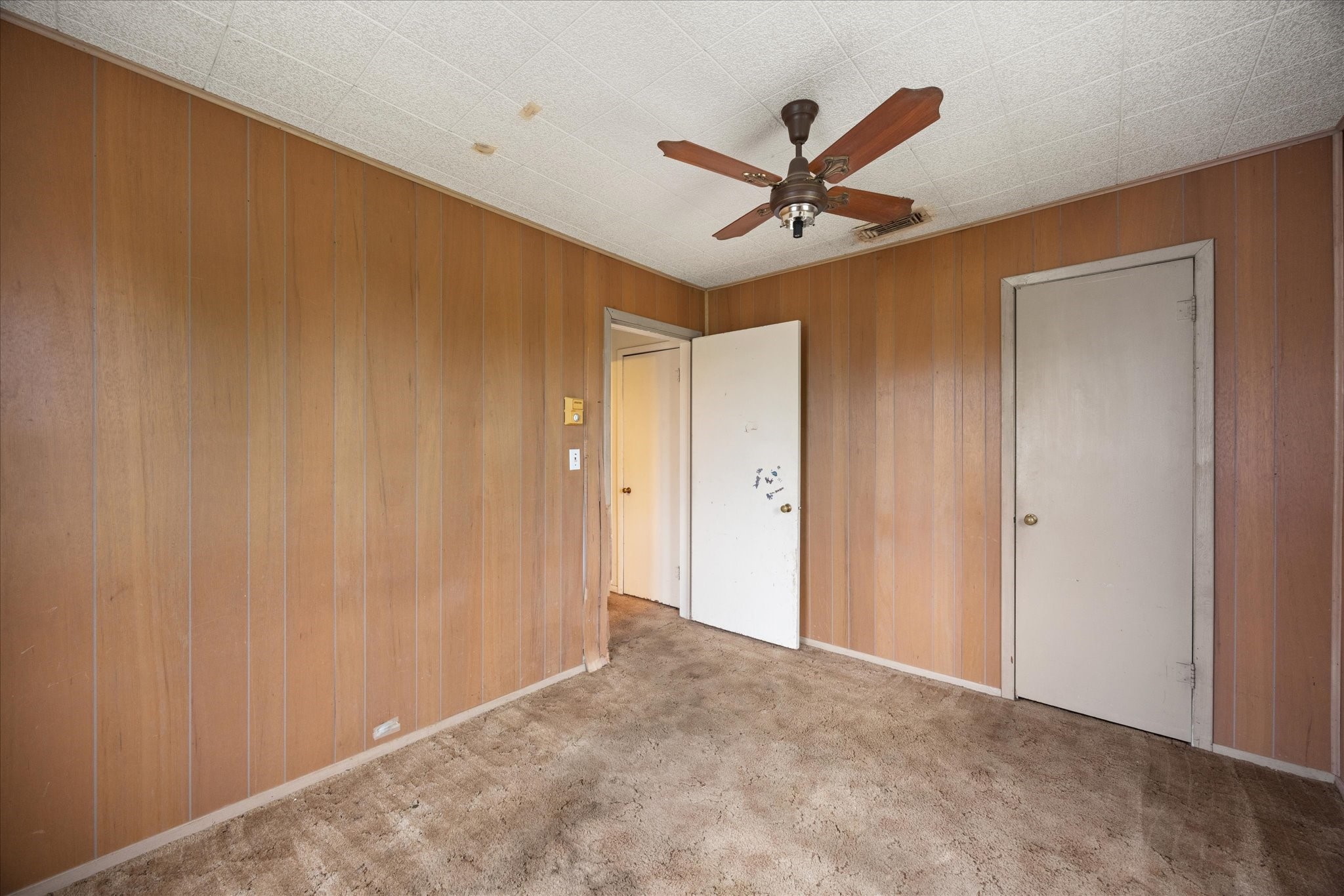 1313 Lipan Highway Granbury TX 76048