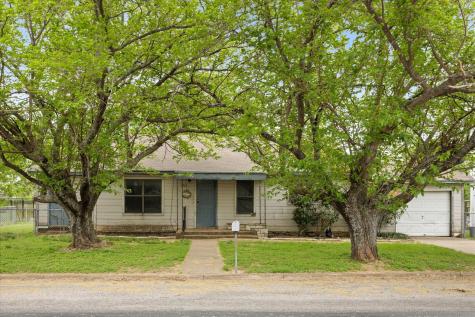 1313 Lipan Highway Granbury TX 76048