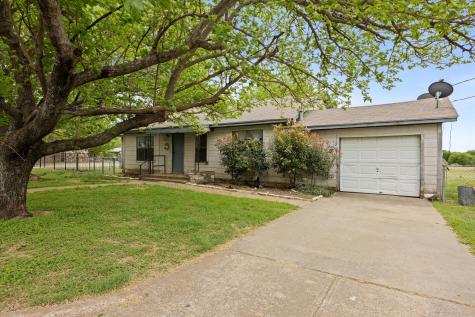 1313 Lipan Highway Granbury TX 76048