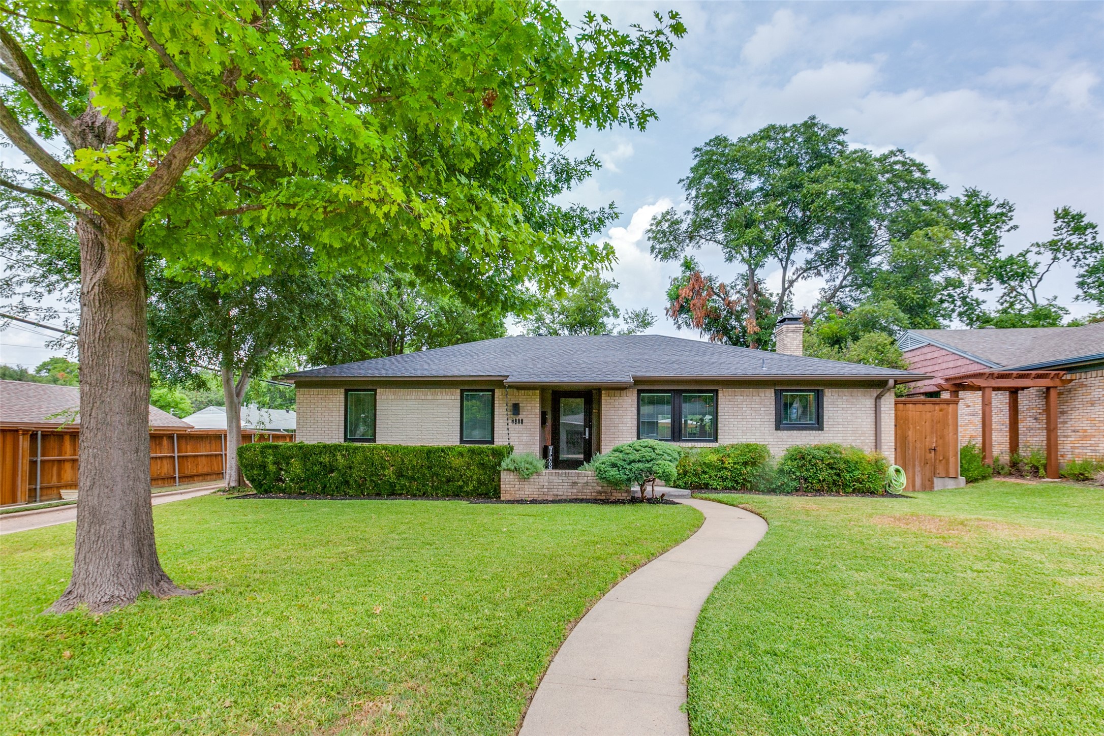 748 Nottingham Drive Richardson TX 75080