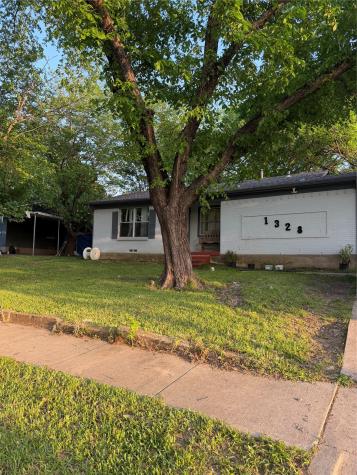 1328 Woodcrest Drive Mesquite TX 75149