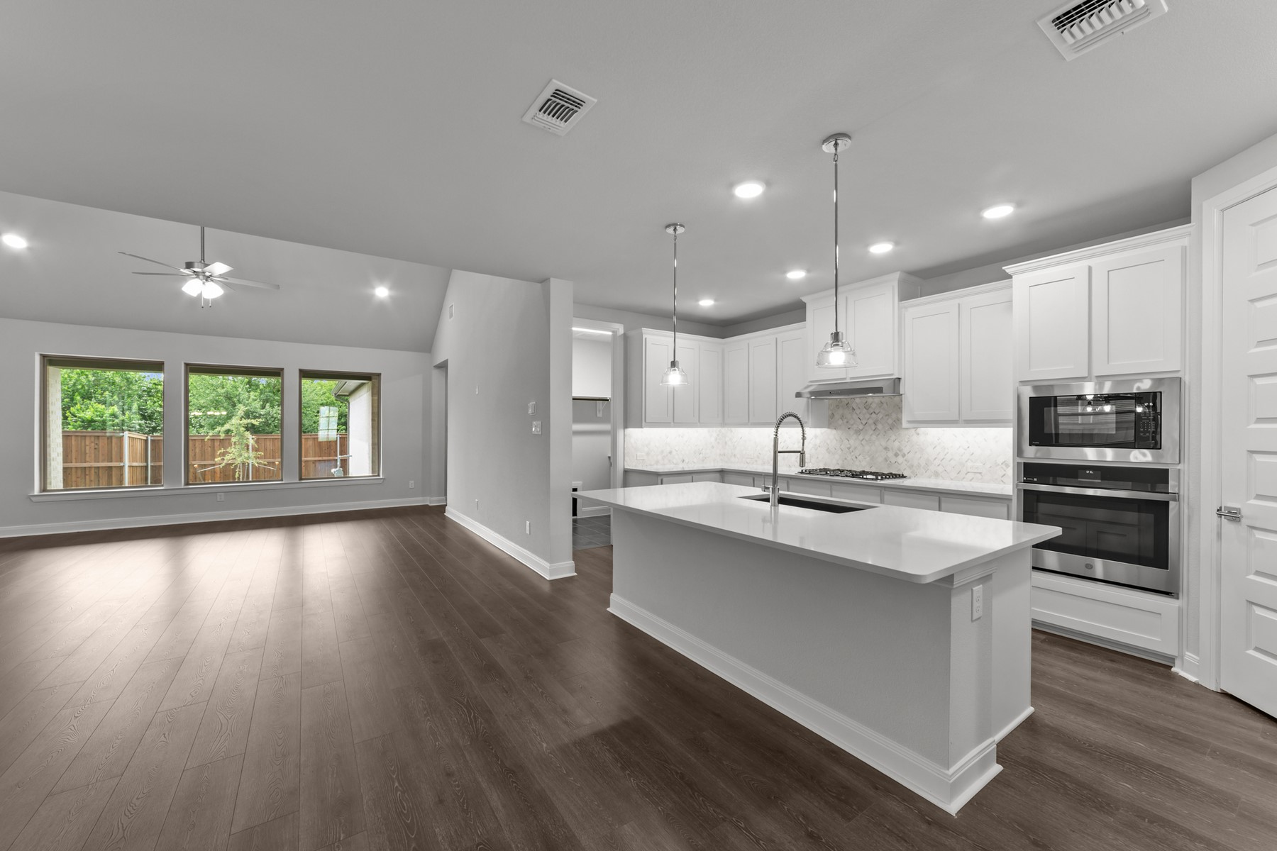 1012 Violet Drive Crowley TX 76036