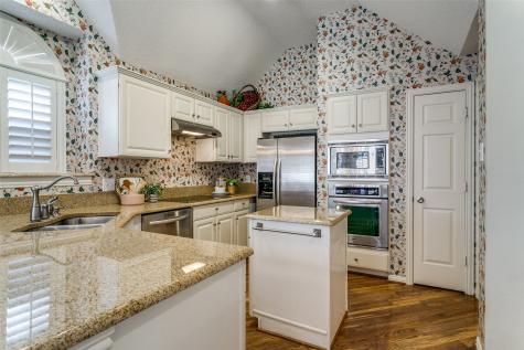14596 Blueberry Court Addison TX 75001