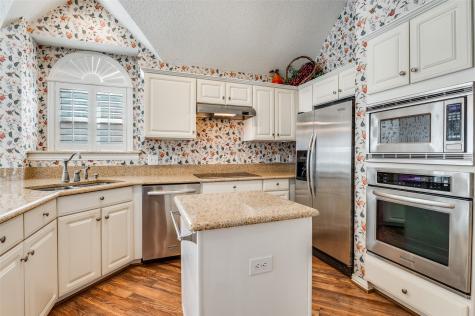 14596 Blueberry Court Addison TX 75001