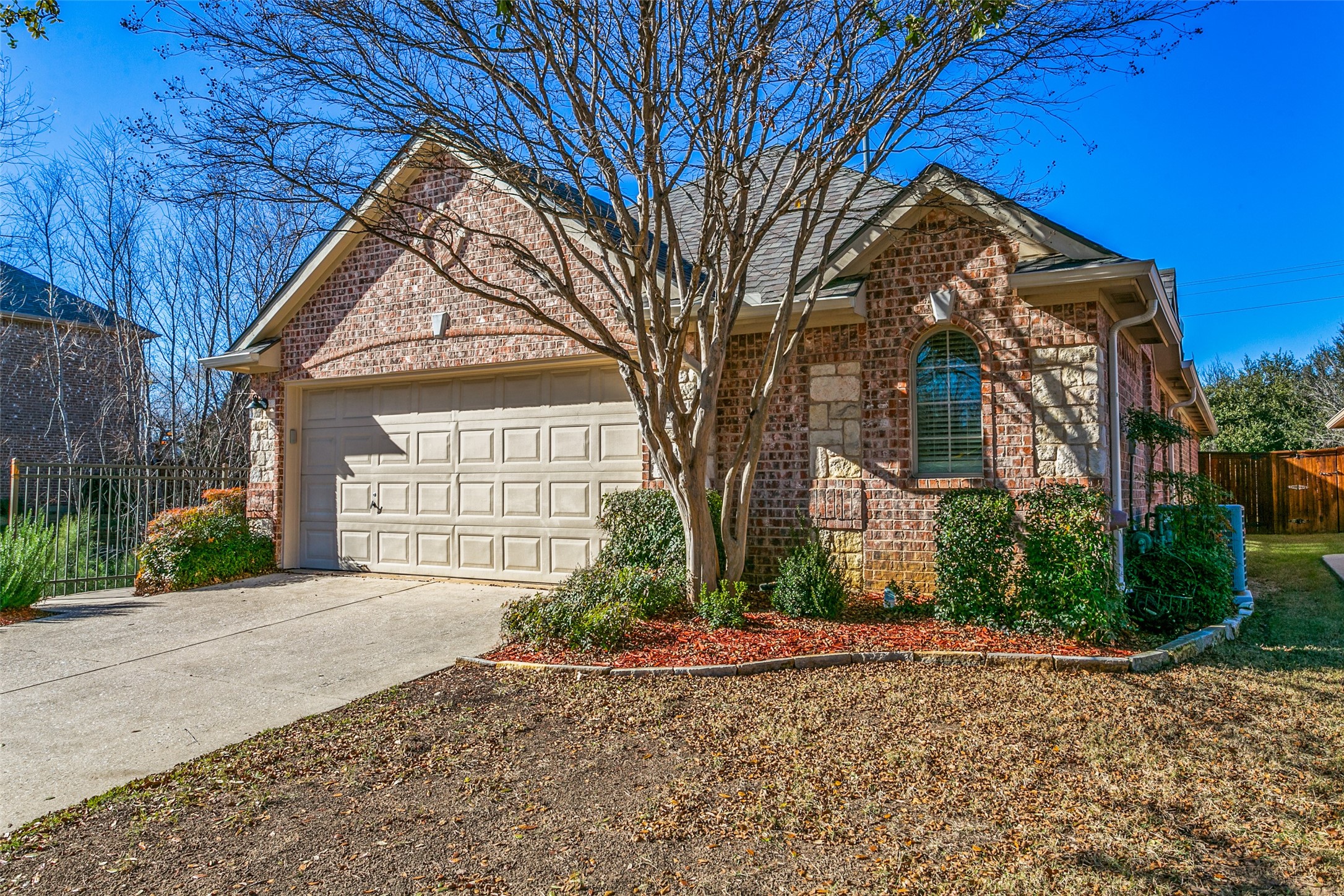 8401 Tyler Drive Lantana TX 76226