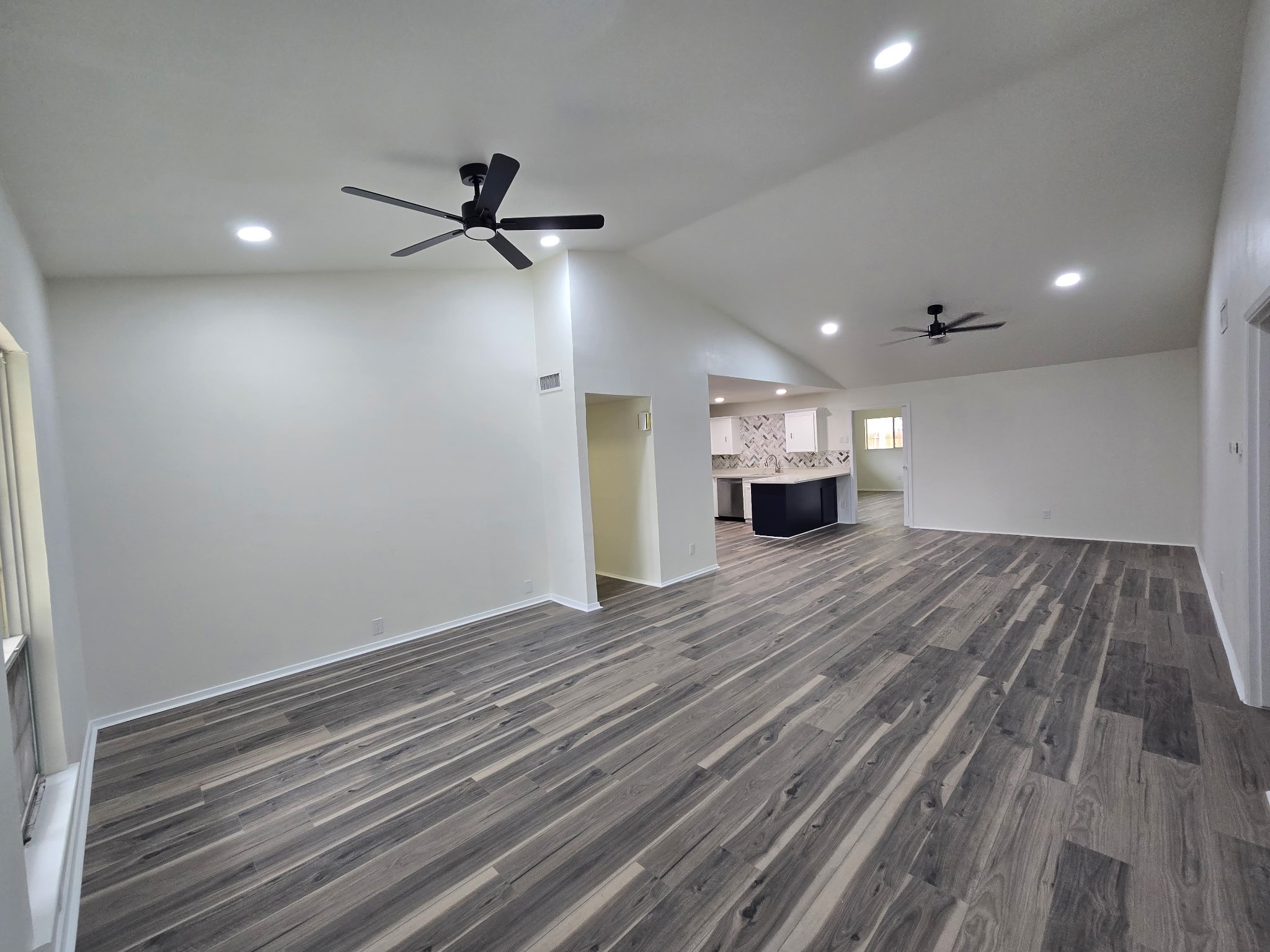614 W Grenoble Drive Grand Prairie TX 75052