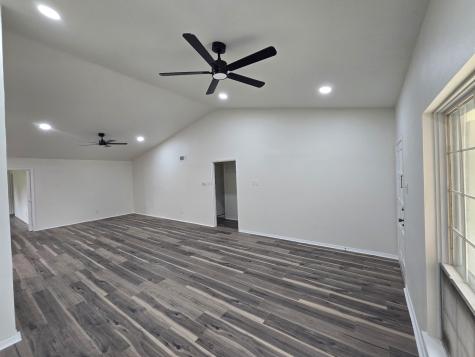 614 W Grenoble Drive Grand Prairie TX 75052