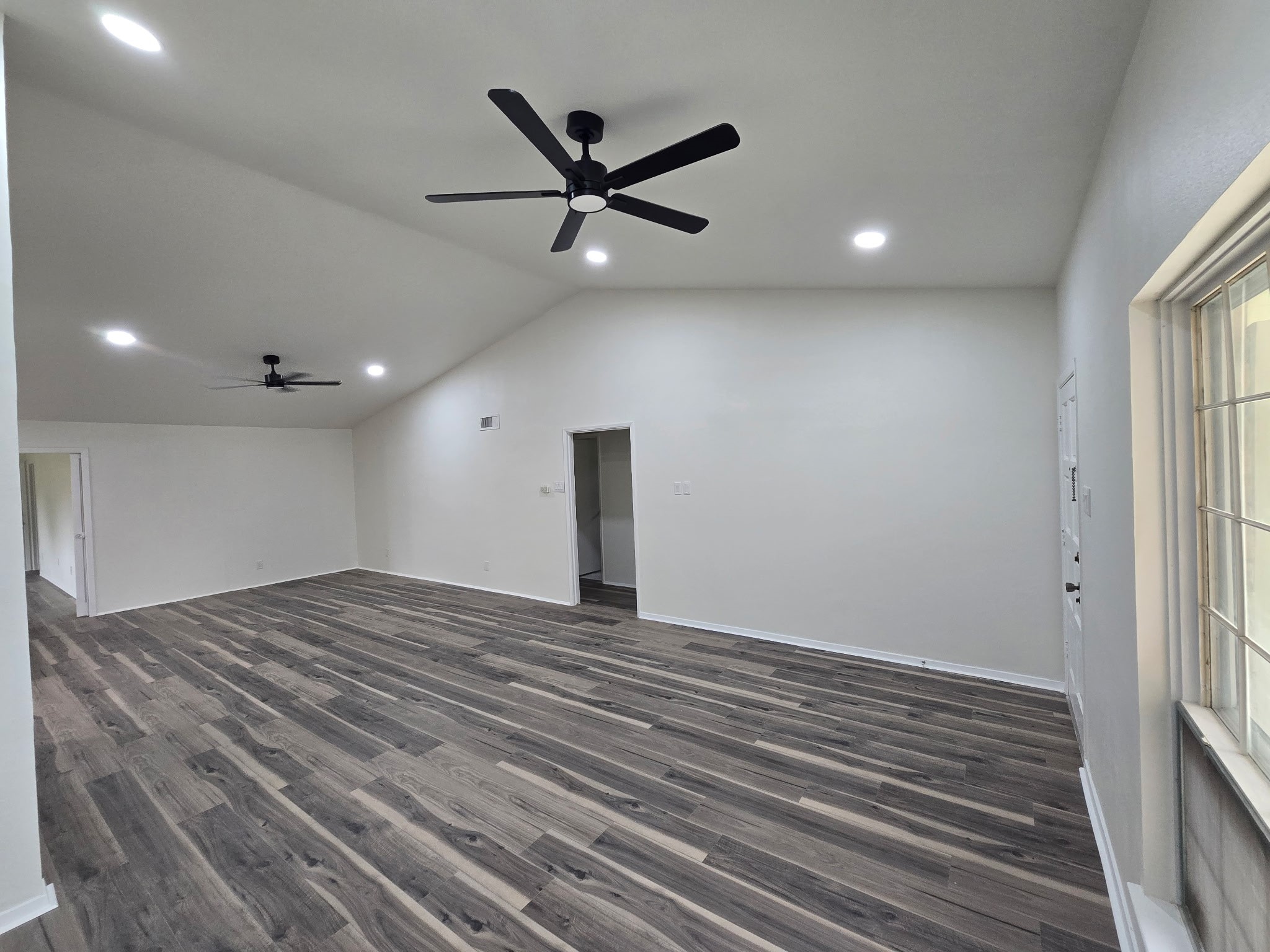 614 W Grenoble Drive Grand Prairie TX 75052