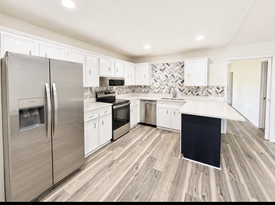 614 W Grenoble Drive Grand Prairie TX 75052