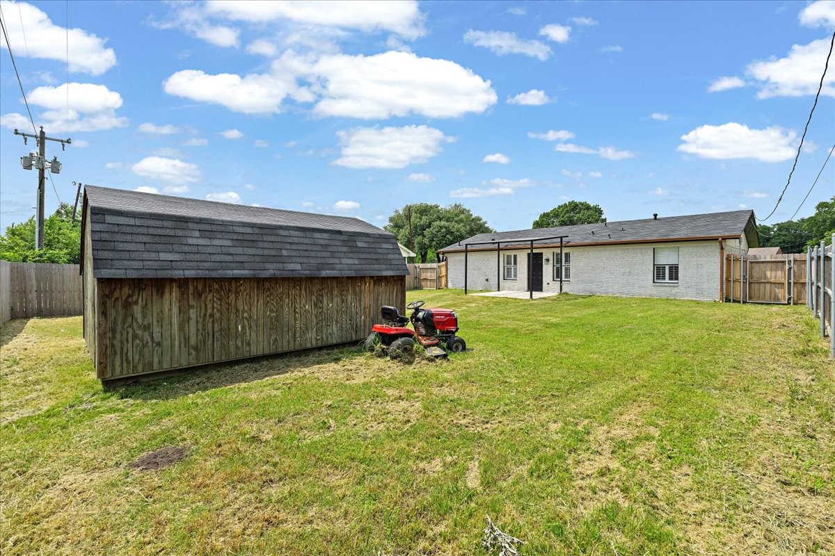 2408 Morris Drive Corsicana TX 75110