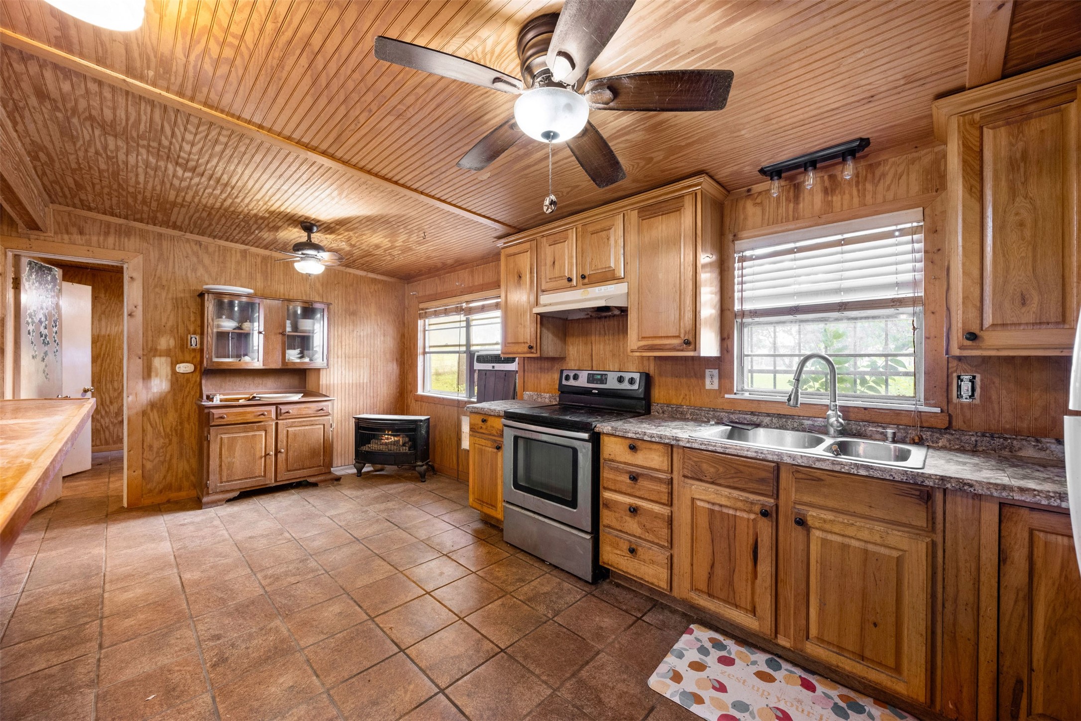 237 Linda Lee Crossing Whitney TX 76692